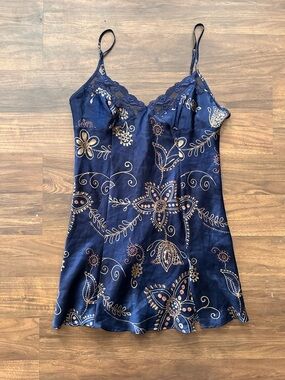 Victoria's Secret Navy Floral Lace-Trim Slip